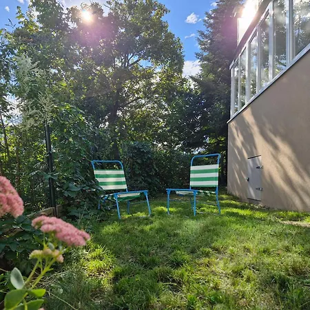 Hideaway Near Centre *