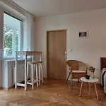 Hideaway Near Centre